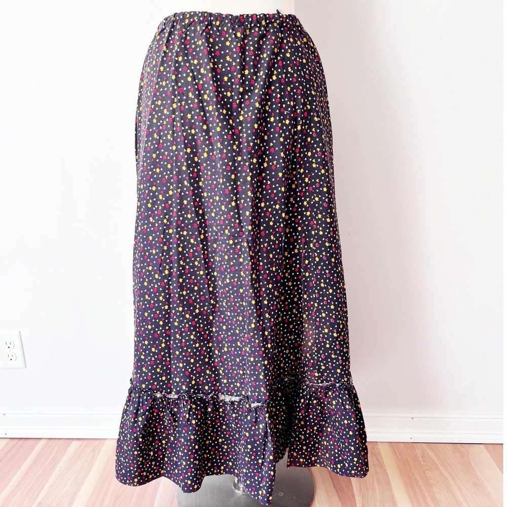 Vintage Maxi Skirt Black Ditsy Floral Ruffle Hem Elastic Waist 90s Aesthetic